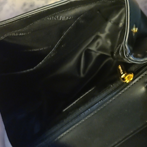 Small Black Handbag Purse Crossbody - Picture 6 of 8